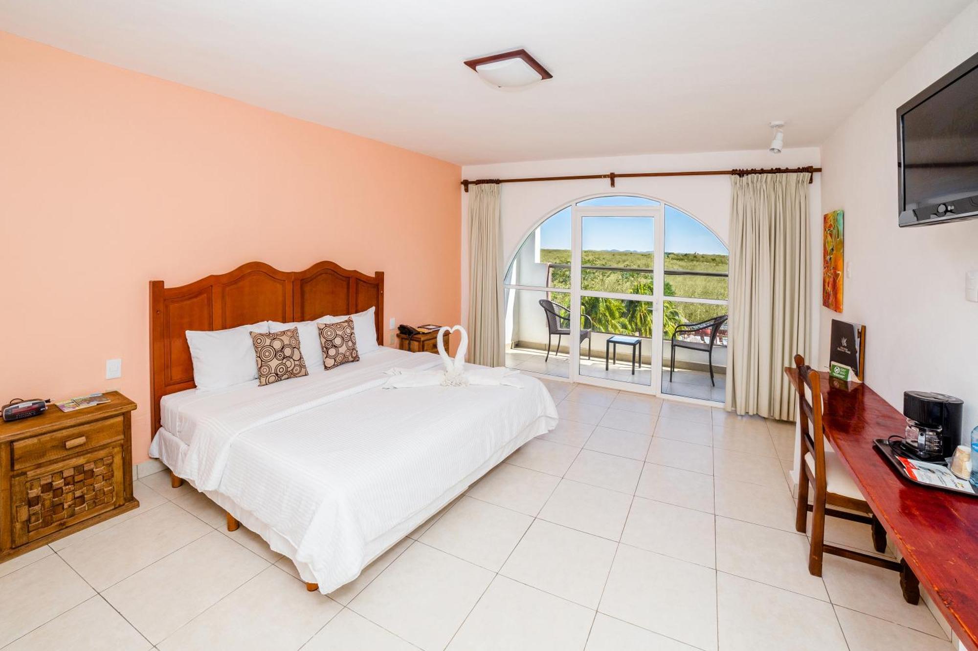 Uxmal Resort Maya Exterior photo